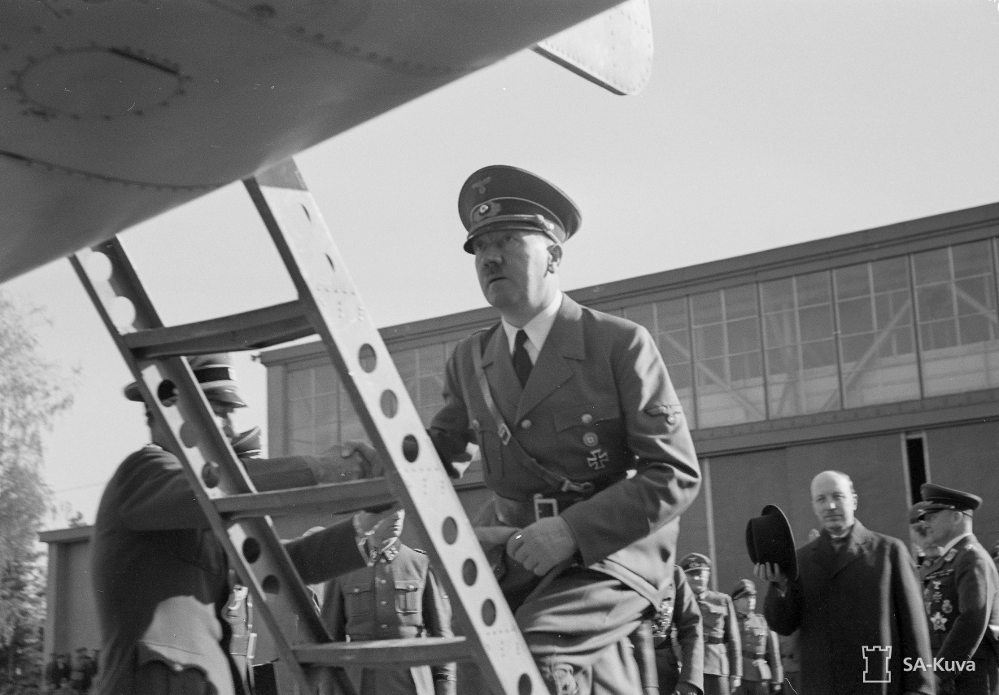 Aadolf Hitler